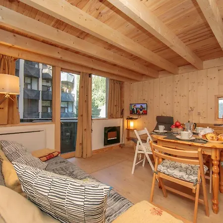 Апартаменты Sainte-foy-l'argentiere Sleeps 4 T683490