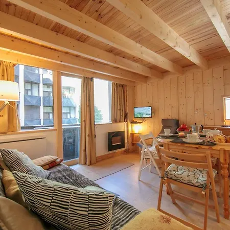 Sainte-foy-l'argentiere Sleeps 4 T683490 Шамони
